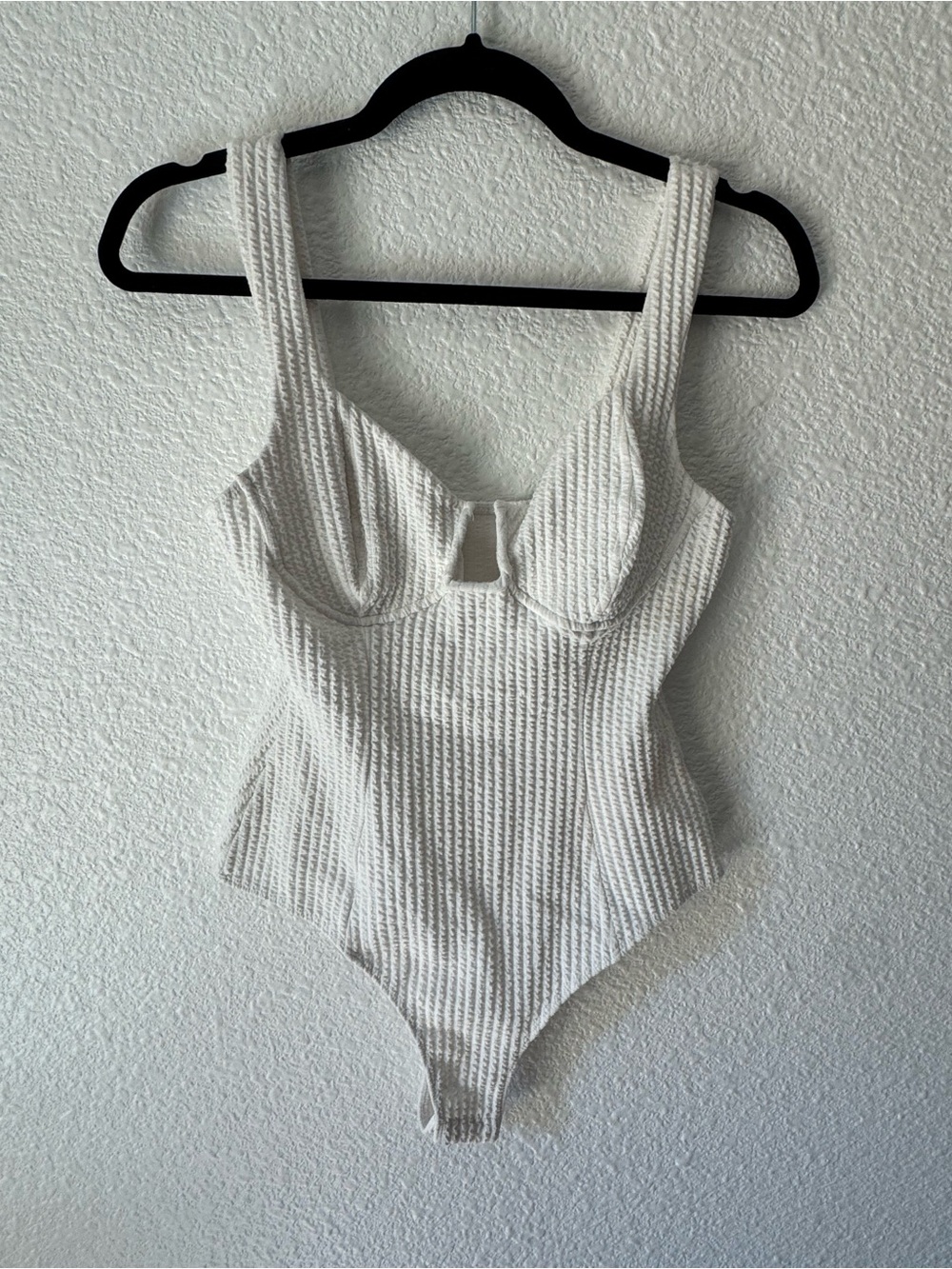 Astr the Label White Textured Ribbed One-Piece Bodysuit